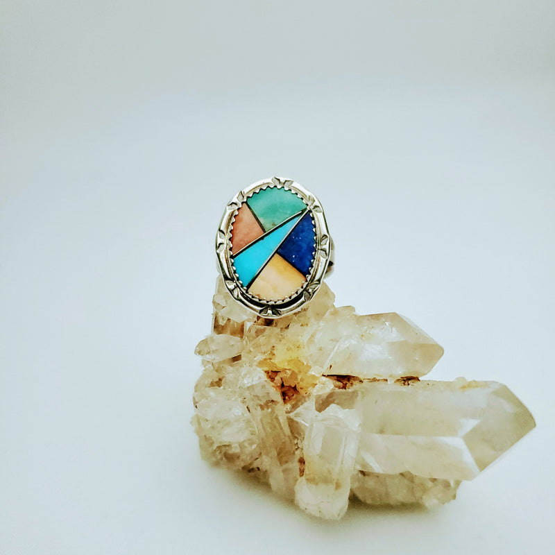 Multi-Stone Inlay Oval Ring