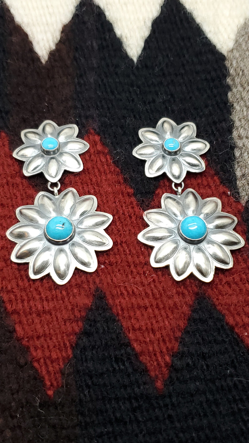 Double flower concho with turquoise